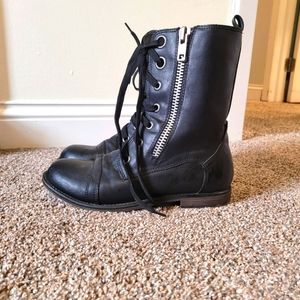 Lace up boots